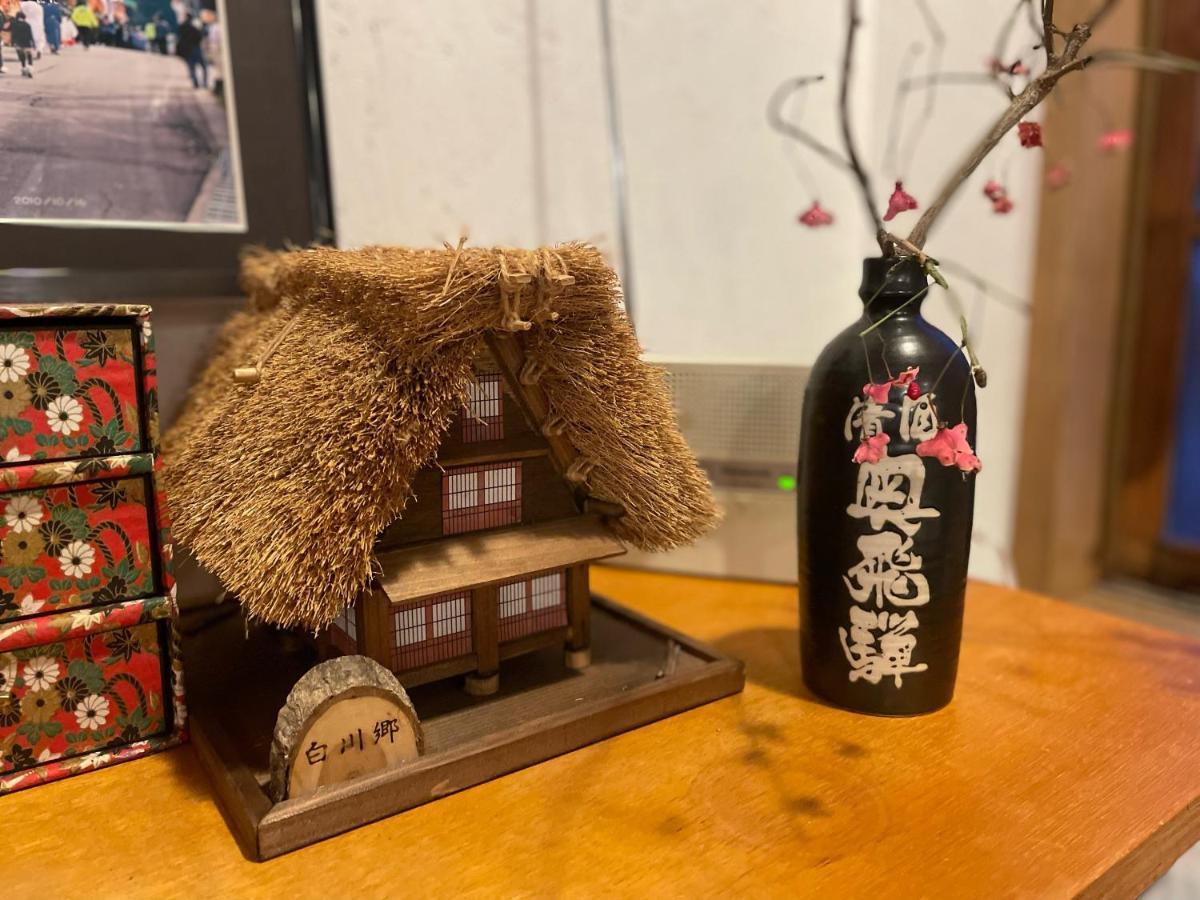 Guesthouse Anthut Shirakawa  Exterior photo