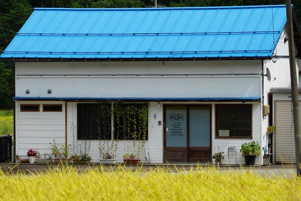 Guesthouse Anthut Shirakawa  Exterior photo